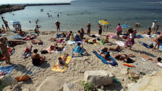 Джебчии атакуваха чужди туристи по морето