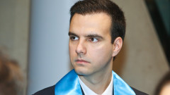 Тони, който иска да е част от бъдещето на финансите в България