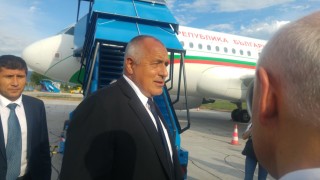 Министър председателят Бойко Борисов пристигна в Сараево за участието си в