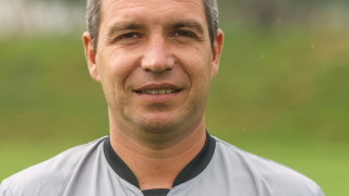 Реферът Мартин Никифоров от Перник получи приза Небесни ментори Наградата