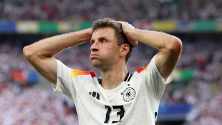 Байерн Мюнхен е изправен пред деликатна ситуация с клубната си