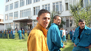 Първи учебен ден и за 1100 затворници