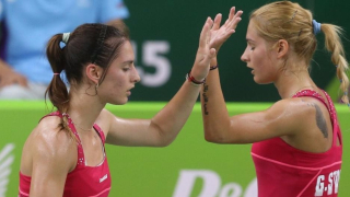 Трикратните европейски шампионки Габриела Стоева и Стефани Стоева стартираха с