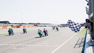 Алекс Маркес триумфира в Гран При на Германия клас Moto2 Испанецът завъртя