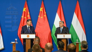 Китай и Унгария започват златно пътешествие в двустранните отношения Това заяви