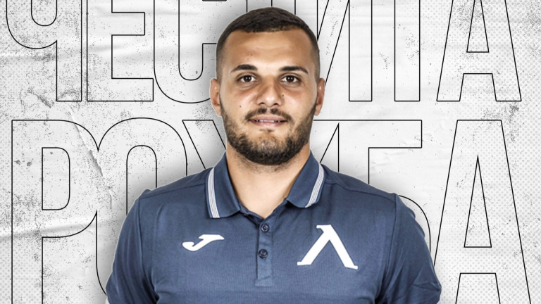 Левски със специално съобщение за треньора на вратарите