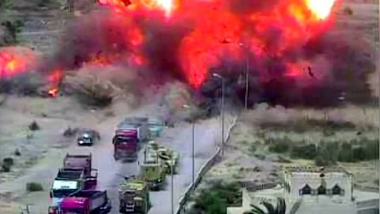 Най-малко седмина цивилни загинаха на Синайския полуостров, предаде АП. Това