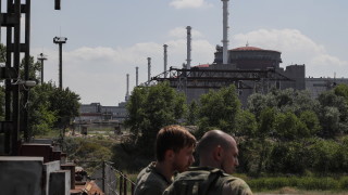 Сателитни снимки показаха мистериозни бели обекти на покрива на Запорожката АЕЦ