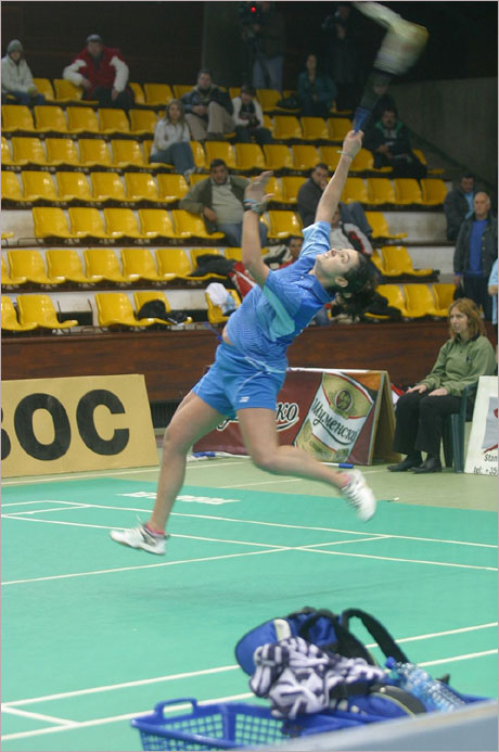 Неделчева започва с победа в Супер сериите