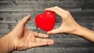 Тийнейджърите които показват интерес в различни граждански дейности като