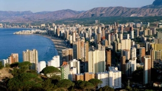 Испания прочиства крайбрежните строежи