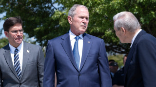 Стотици от администрацията на републиканеца Буш подкрепят демократа Байдън срещу Тръмп
