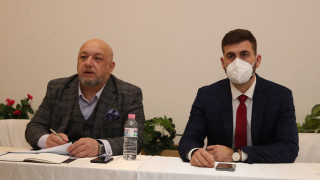 Министър Кралев проведе срещи със спортни клубове от Благоевград, Сандански и Гоце Делчев