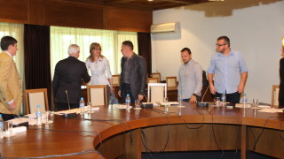 Първото заседание на смесената комисия на учени от България и