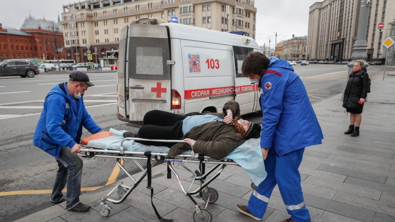 Заразените с коронавируса вече са над 2.4 млн, рязък скок в Русия 
