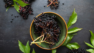 Настъпването на студените месеци и грипната епидемия този път е