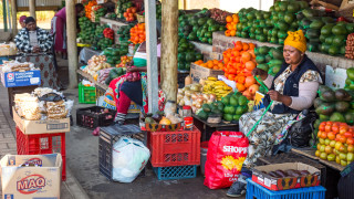 Икономиката на Република Южна Африка спадна до рекордни нива за