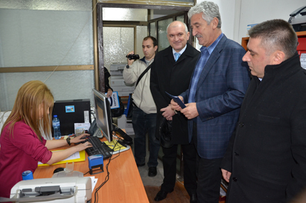 От ГЕРБ молят медиите за помощ срещу БСП