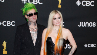 Преди по малко от година Аврил Лавин изненада приятно феновете си