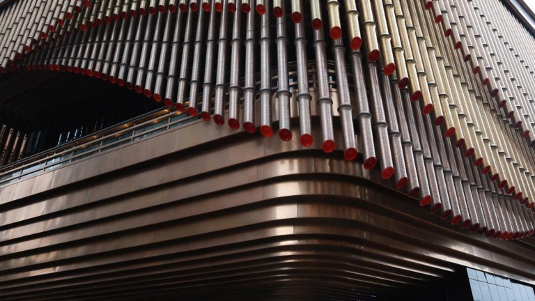 Една от най-странните сгради, която засега ще видите, е в