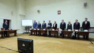 Двама основатели на финансова пирамида в Полша са осъдени на