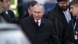 Путин закъснява за срещата си с японския премиер