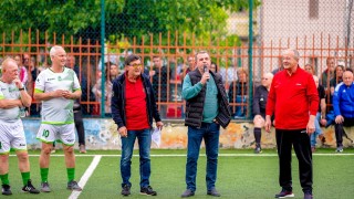 Младежи и легенди сътвориха невероятен футболен празник в Плевен