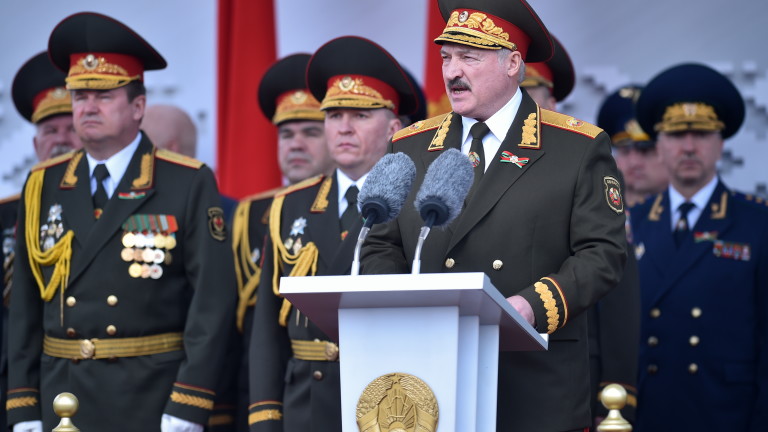 Беларуският ще присъства на военния парад в Москва на 24