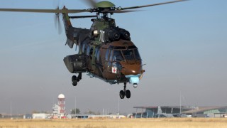 Хеликоптер AS 532 Cougar с екипаж от 24 а авиобаза Крумово