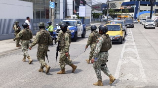 Близо 900 души са вече арестувани в Еквадор от вторник в