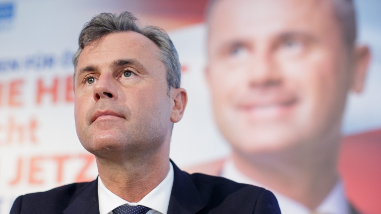 Евроскептикът Хофер води с 0.5% на президентските избори в Австрия