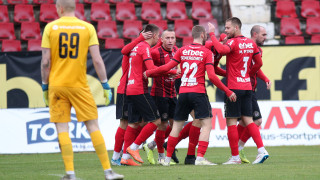 Локомотив София завърши на първото място полусезона Железничарите победиха Лудогорец