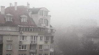 Втори ден със завишени нива на фини прахови частици във