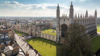 Университетът в Кеймбридж планира да отмени всички лекции лице в