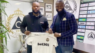 Нападателят на Славия Жуниор Мапуку говори пред Блиц за