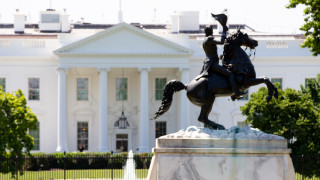 Координаторът за стратегически комуникации към Съвета за национална сигурност на