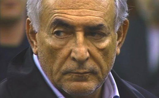 Доминик Строс-Кан се отказа от президентската надпревара във Франция