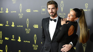 От морето от снимки и клипове с които знаменитостите демонстрират