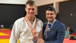 Боян Йотов се окичи с бронз на турнира от веригата