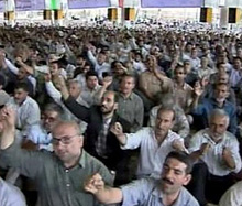 Ахмадинеджад е президентът, обявиха аятоласите
