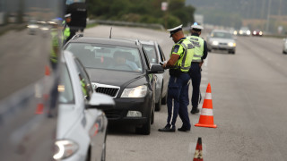 Пътна полиция залови 33 пияни и 12 дрогирани шофьори за