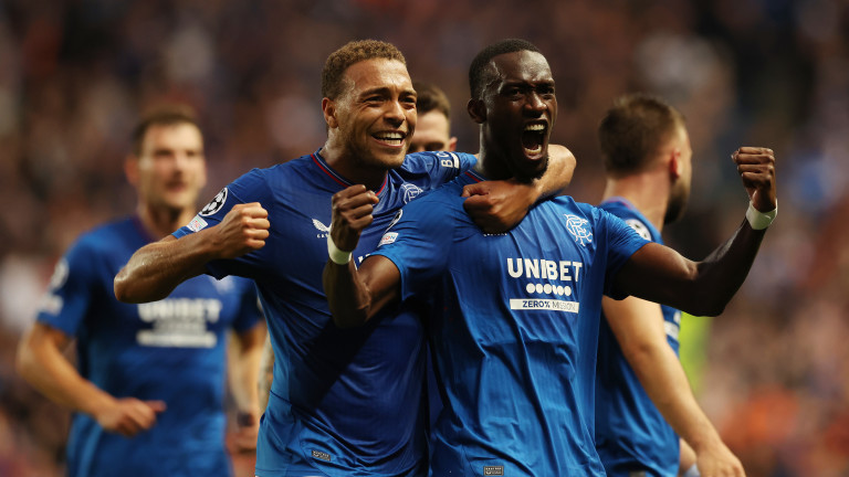 Рейнджърс си намери защитник след провала с Кордоба