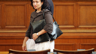 Сините поискаха главата на още един от ГЕРБ