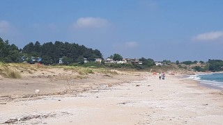 Проверка на плаж Корал направиха експерти на Министерството на туризма