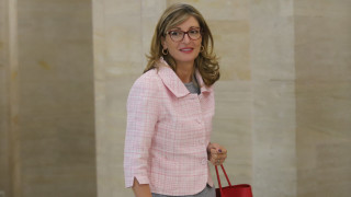 Без реплика Захариева изпраща позицията на БАН на Руския център