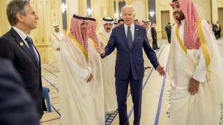САЩ и Саудитска Арабия обсъдиха възможността за гарантиране на глобалната