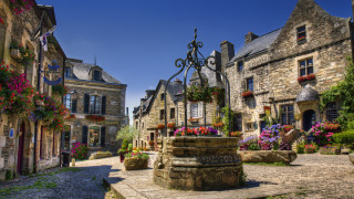 Цените на жилищата в Обединеното кралство паднаха с най стръмния си