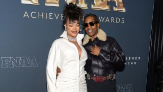 Теръл Ефрон известен и с псевдонима си A AP Relli застана