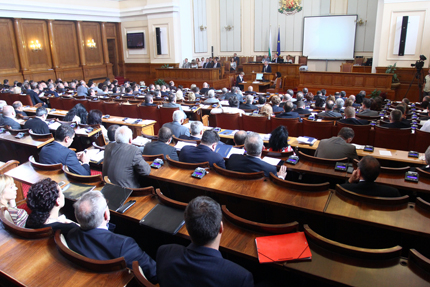 15 млн. лева губим от намаляването на данък "лихва"