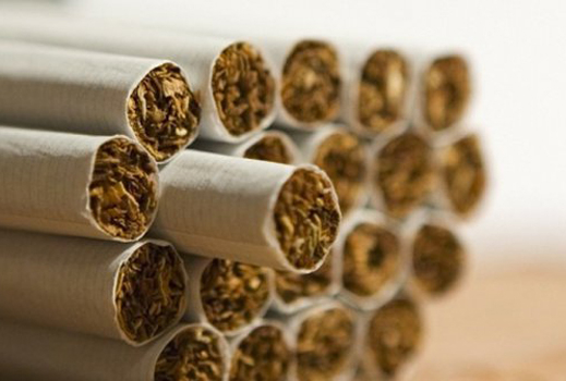 Българи замесени в най-голямата фабрика за нелегални цигари в Европа